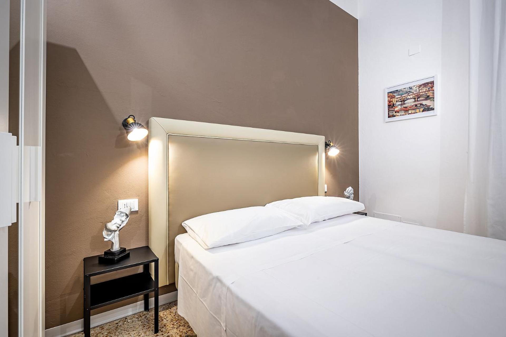 La Loggia Del Porcellino Hotel Florence Exterior photo