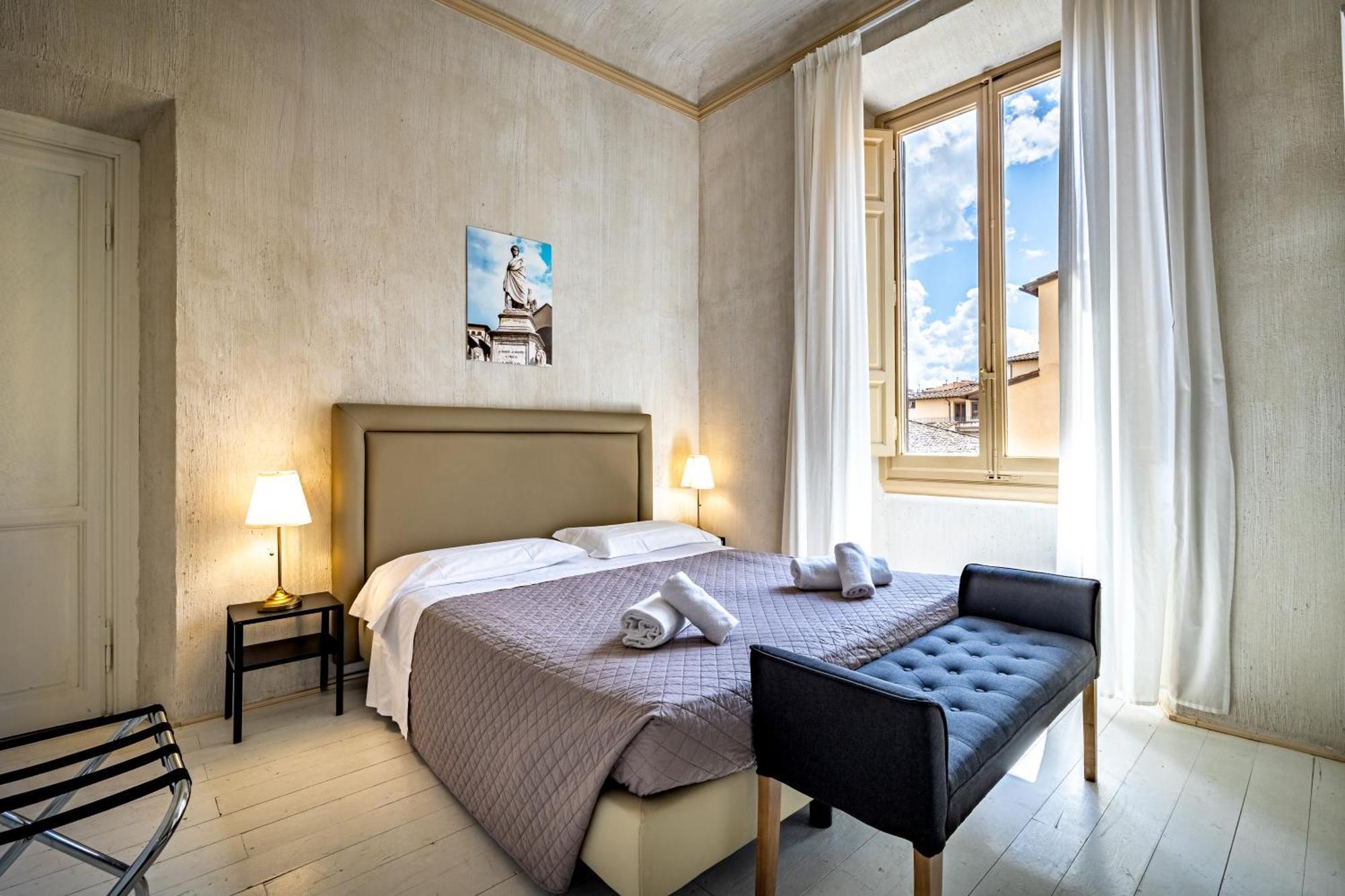 La Loggia Del Porcellino Hotel Florence Exterior photo